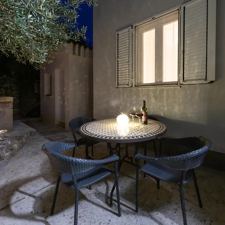 Holiday home Casa Felice Apartments-holiday Kastela