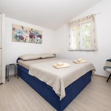 Holiday home Casa Felice Apartments-holiday *