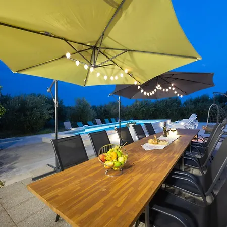 Holiday home Casa Felice Apartments-holiday Kastela