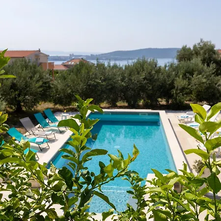 Holiday home Casa Felice Apartments-holiday *